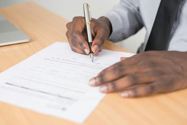 You Need Contracts with Your Customers – 5 Reasons Why
